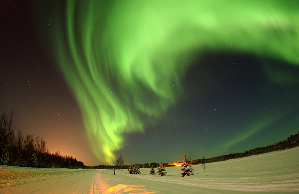 northern lights in canada, where to see