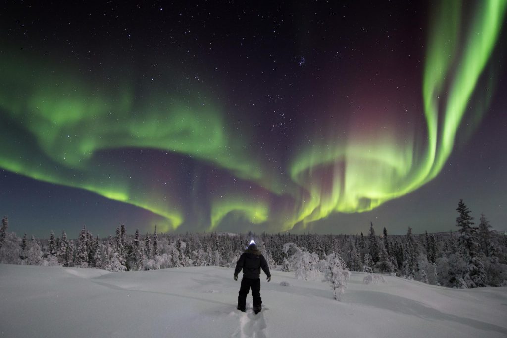 where to see northern lights, Yellowknife northern lights